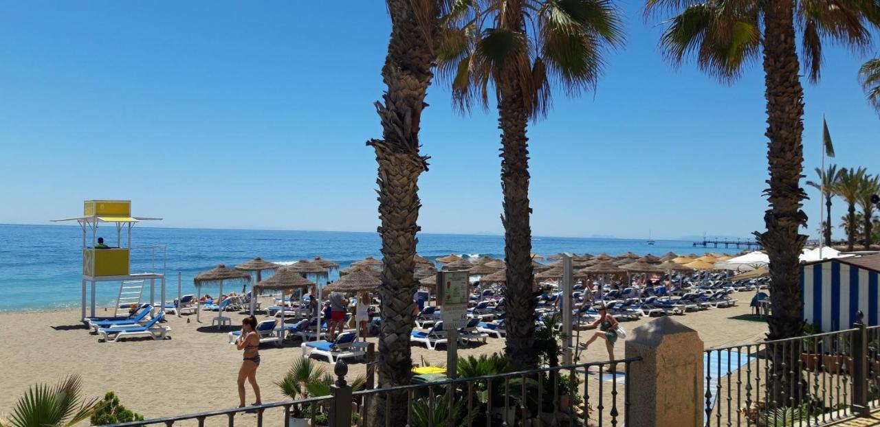 Appartamento Chez Elo's Marbella Milla de Oro. Jardin Privado Esterno foto